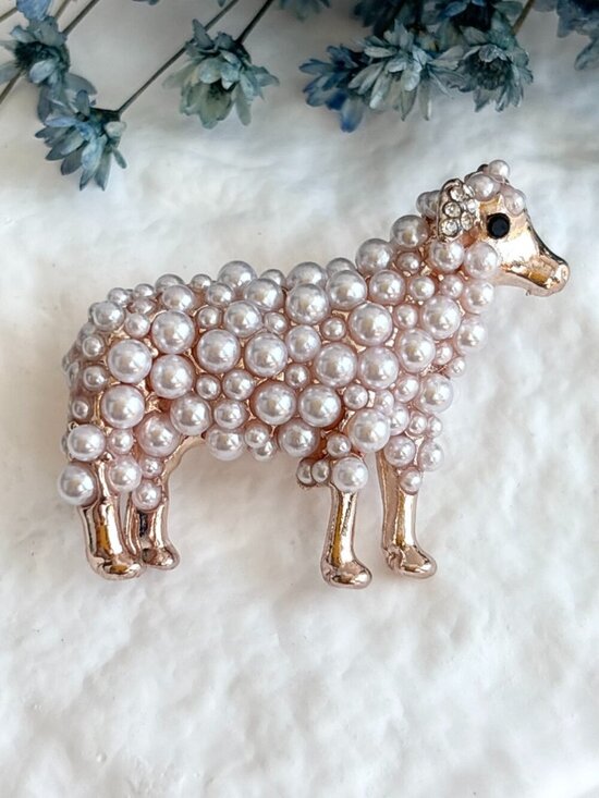 Jewelry - Sheep Figural Faux Pearl Accented Gold Toned Vintage Inspired Brooch Pin